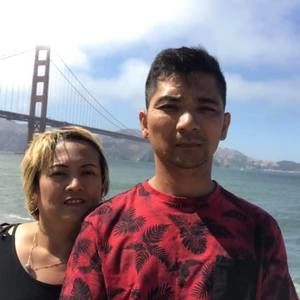 Meet your Posher, Leah